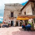 Palazzo Q-to Bed and Breakfast Monreale