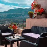 Palazzo Q-to 3*