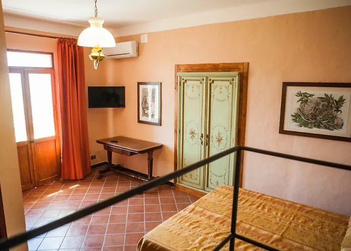 Palazzo Q-to 3*